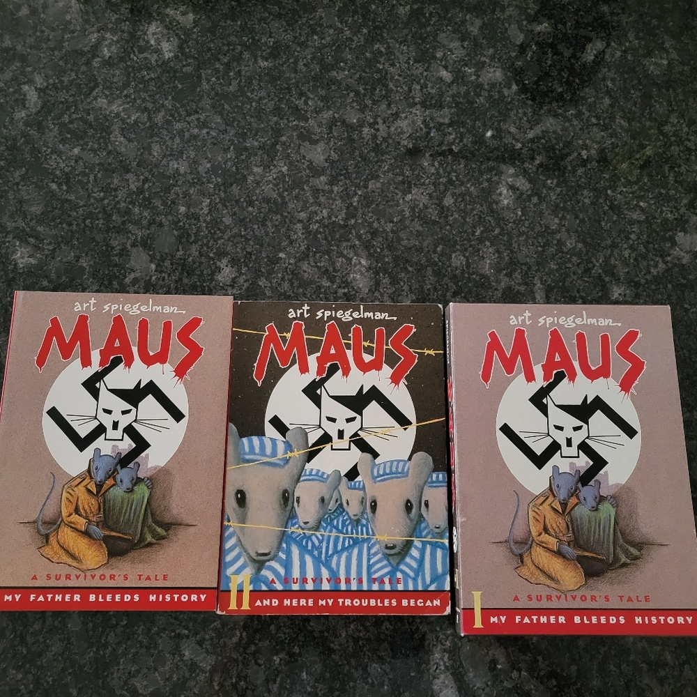 Maus Graphic Novel Set